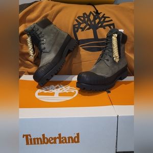 SOLD! Mens Timberland BEE LINE Edition Green Size 11.5